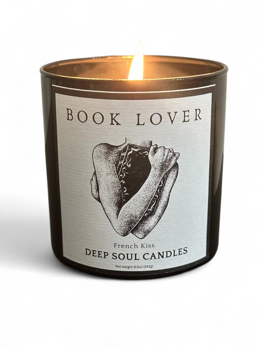 BOOK LOVER-FRENCH KISS